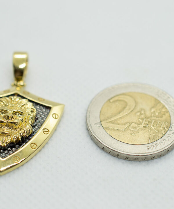 Alternative view of Pendentif en or 18 carats